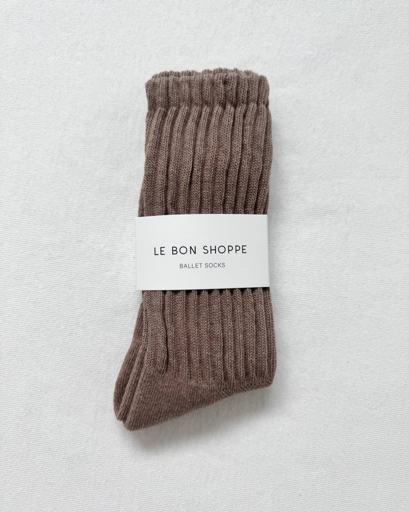 Pair of Mocha Mousse ribbed ballet socks with a 'Le Bon Shoppe' label on a light gray background